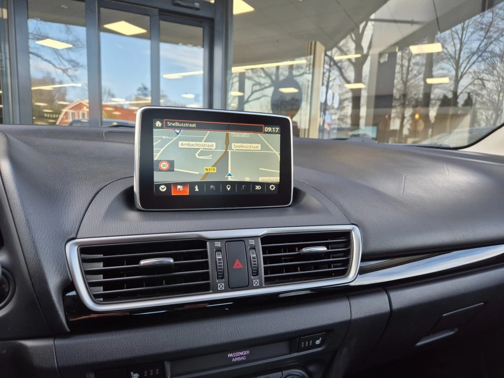 Hoofdafbeelding Mazda 3