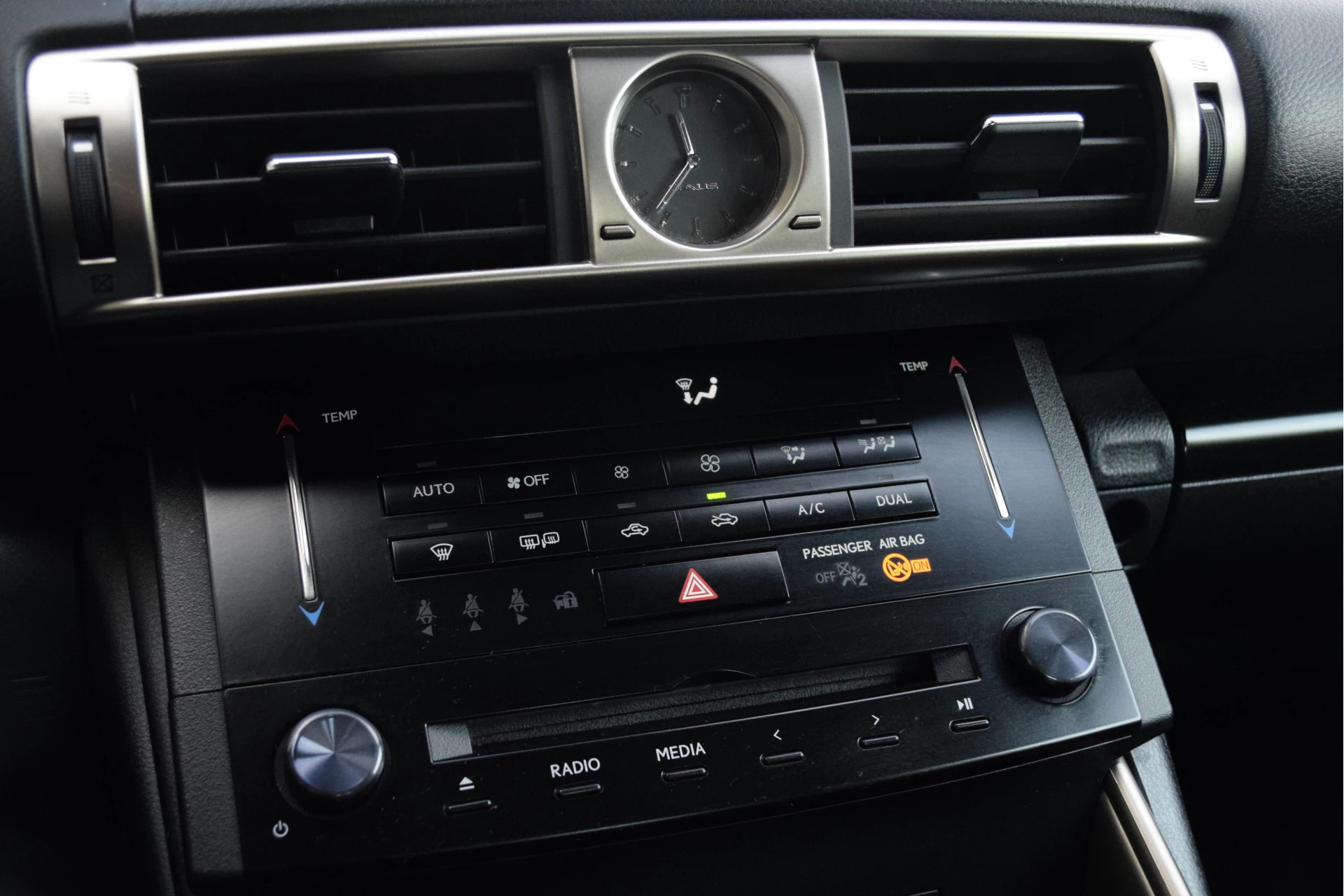 Hoofdafbeelding Lexus IS