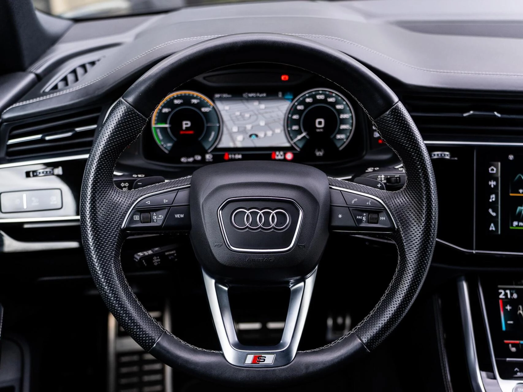 Hoofdafbeelding Audi Q8