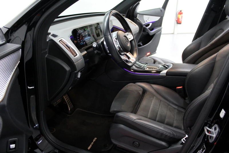 Hoofdafbeelding Mercedes-Benz EQC