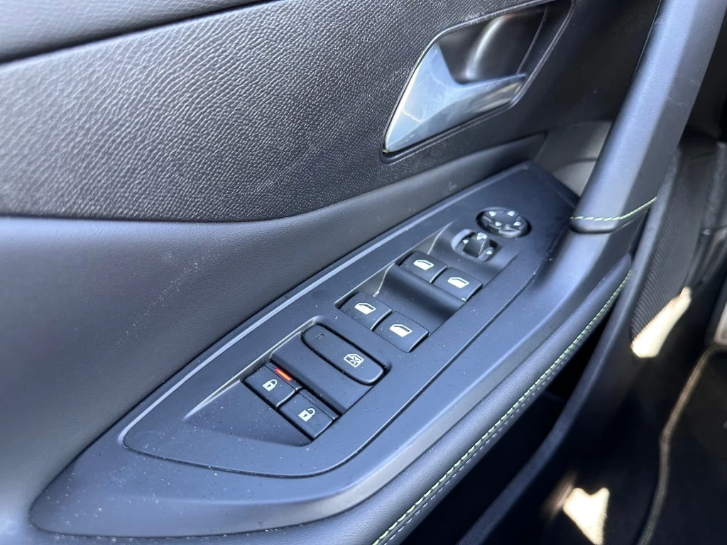 Hoofdafbeelding Peugeot 408