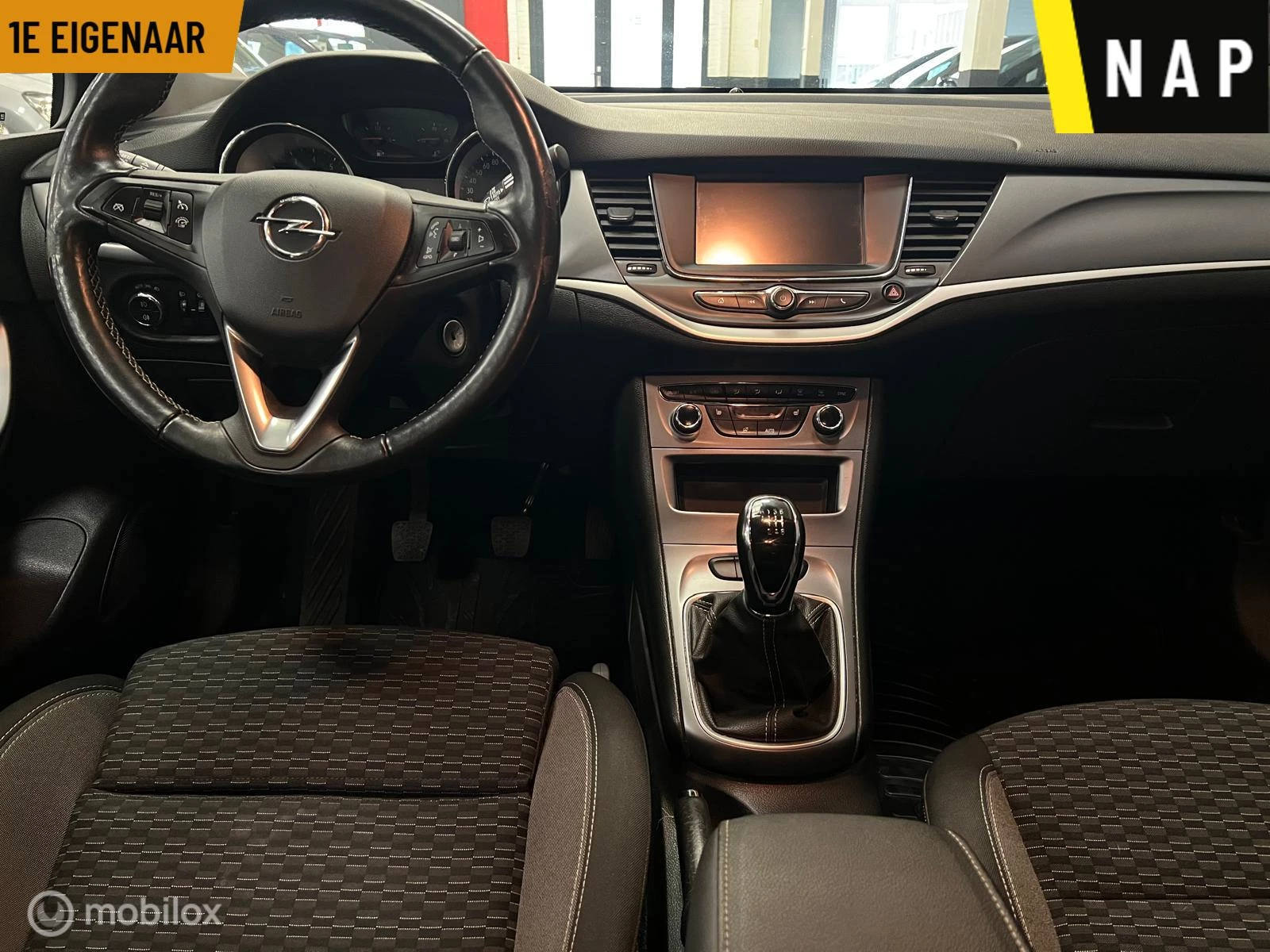 Hoofdafbeelding Opel Astra