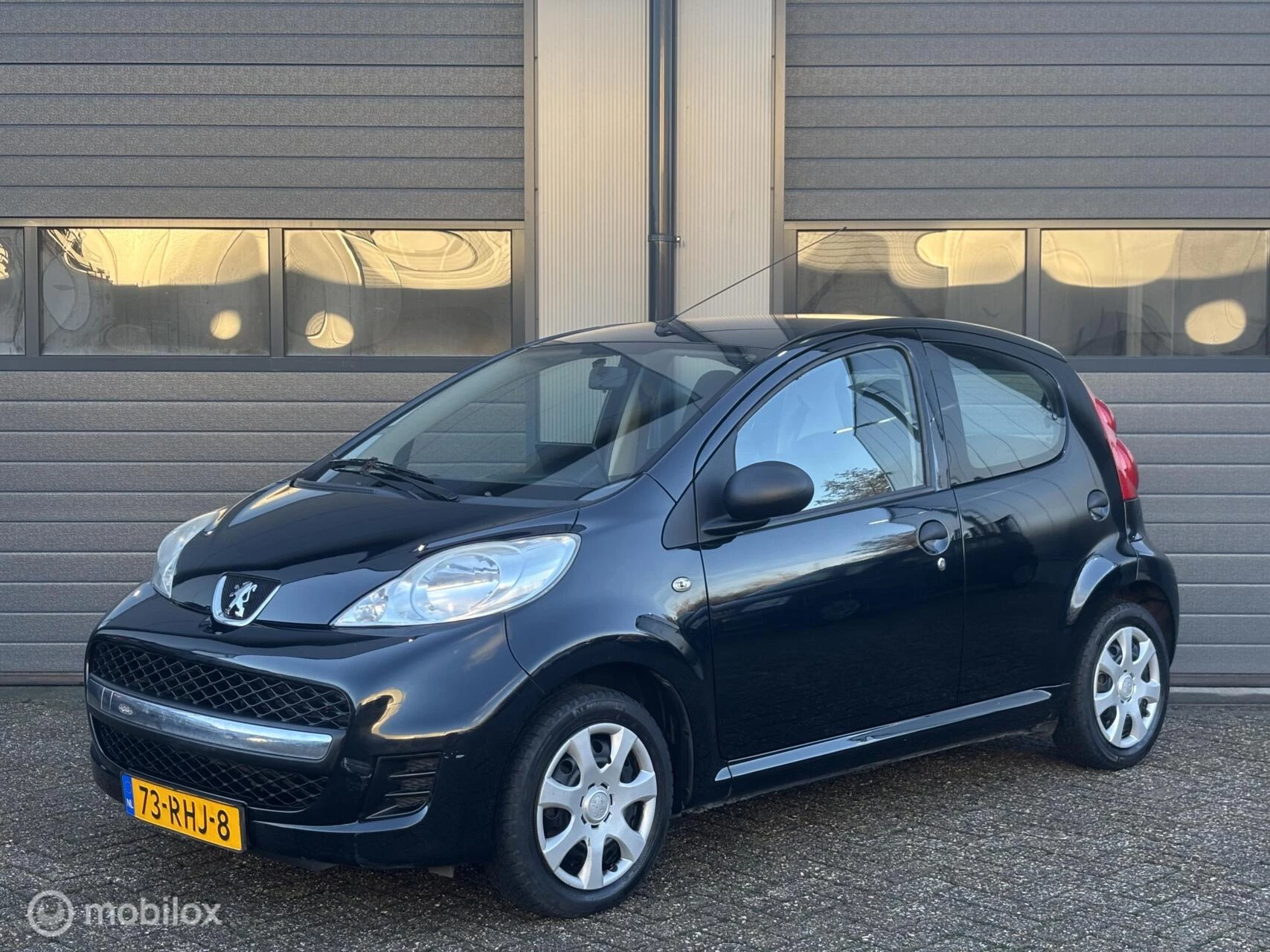 Hoofdafbeelding Peugeot 107