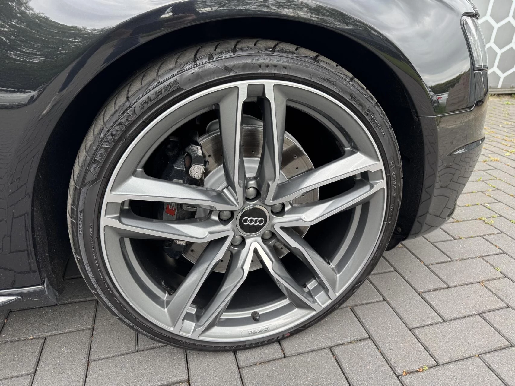 Hoofdafbeelding Audi S4