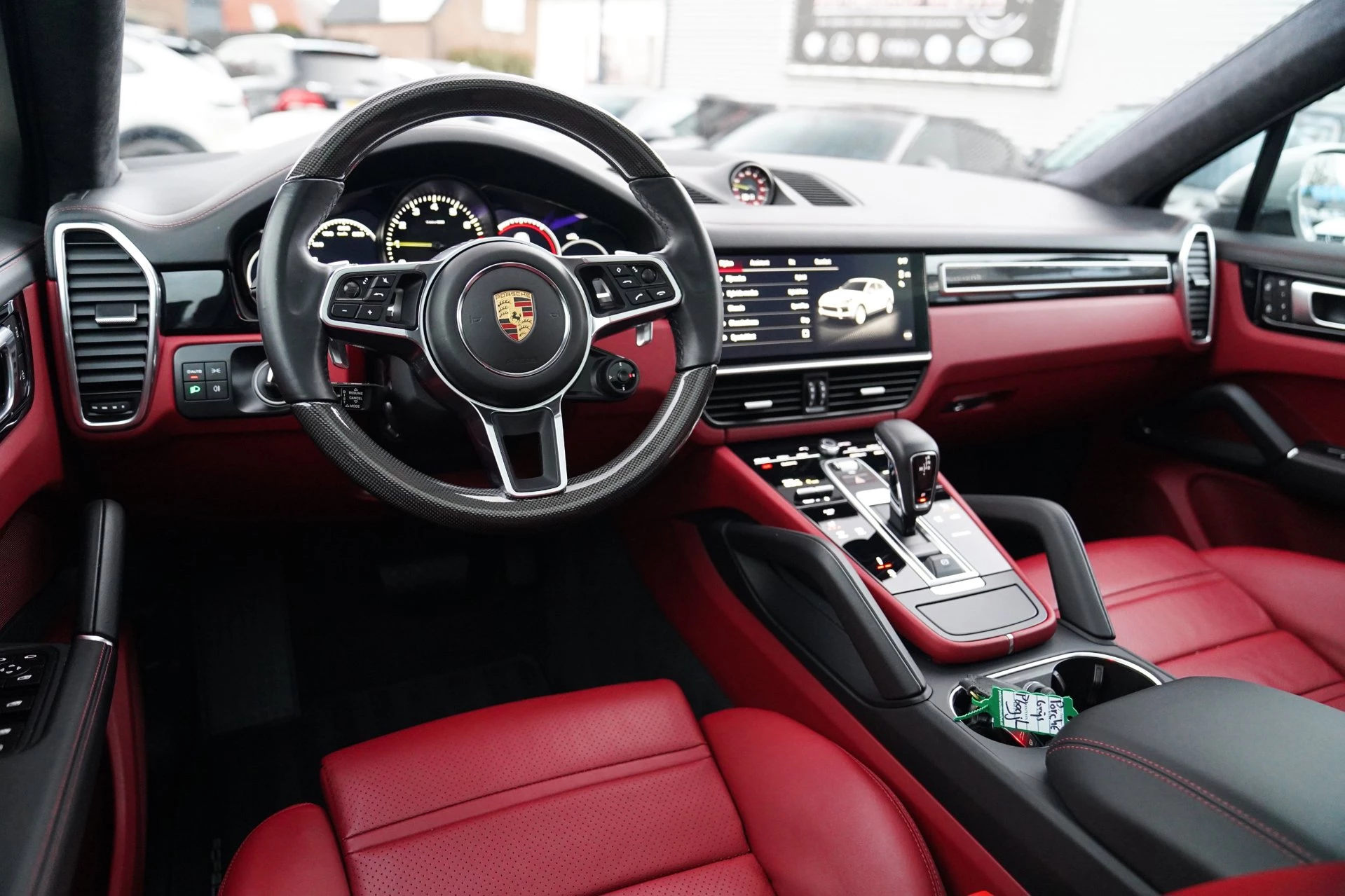 Hoofdafbeelding Porsche Cayenne