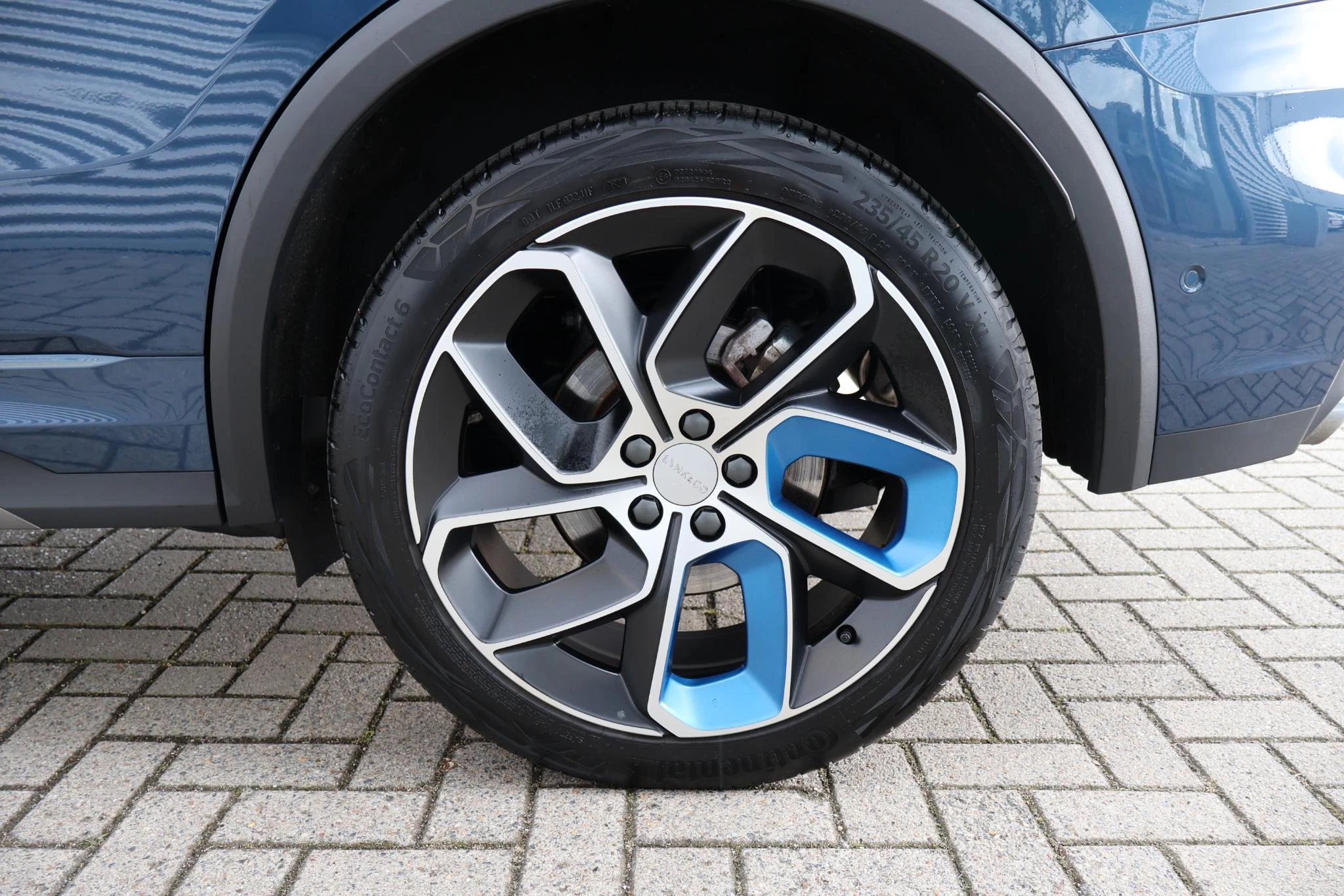 Hoofdafbeelding Lynk & Co 01