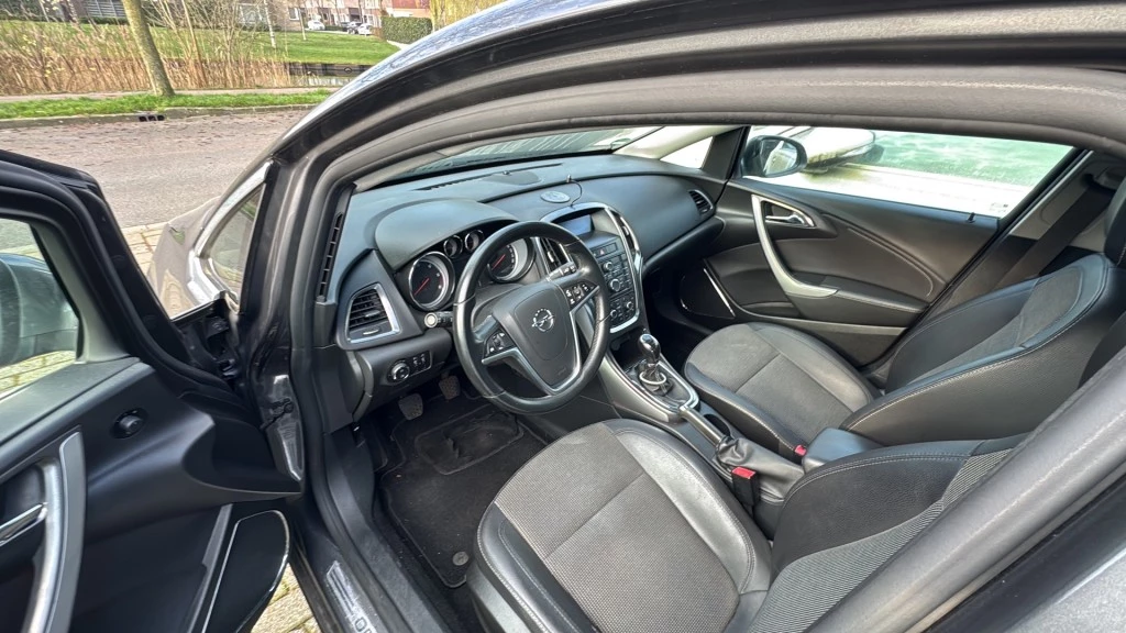 Hoofdafbeelding Opel Astra