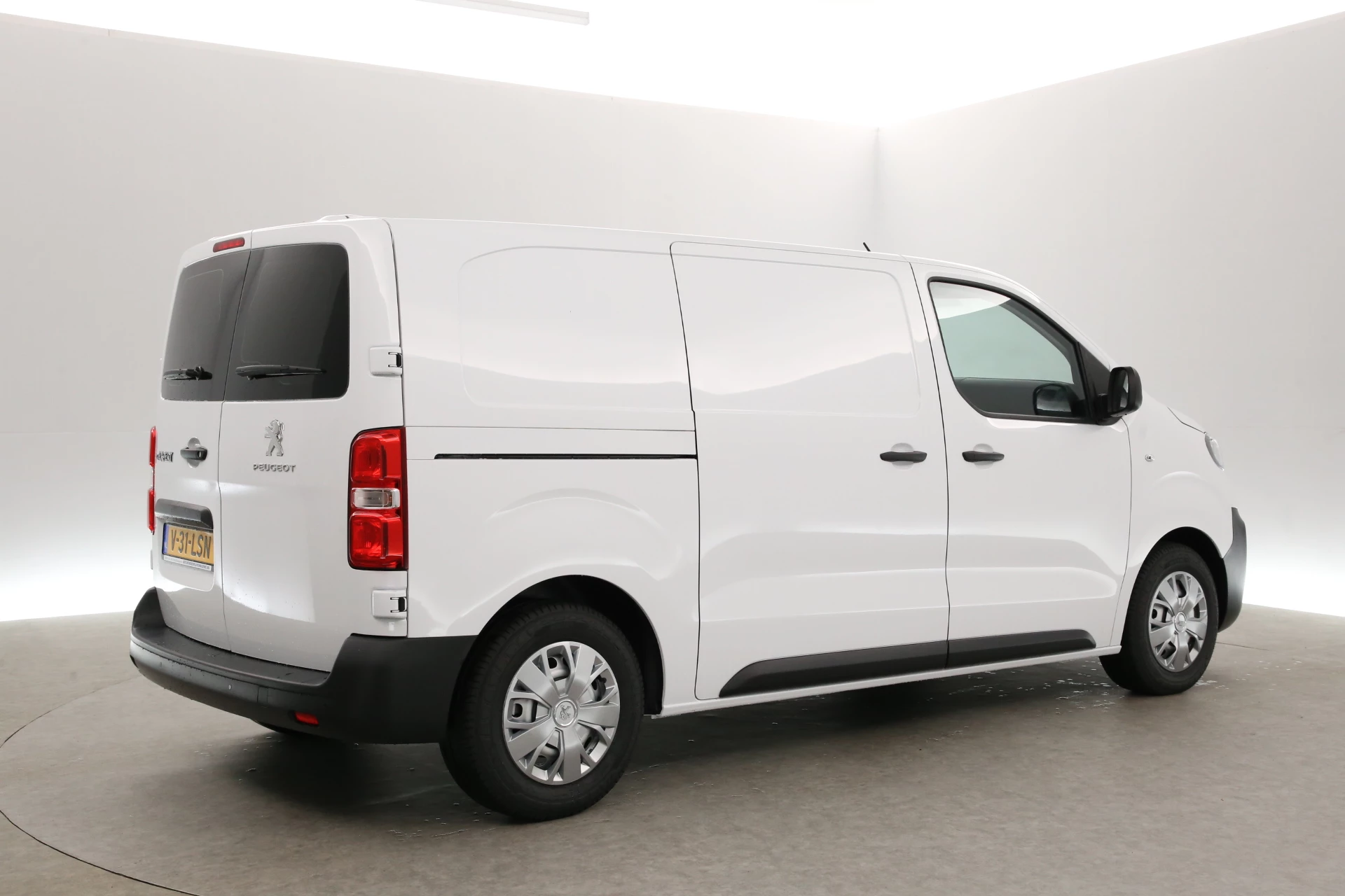 Hoofdafbeelding Peugeot e-Expert