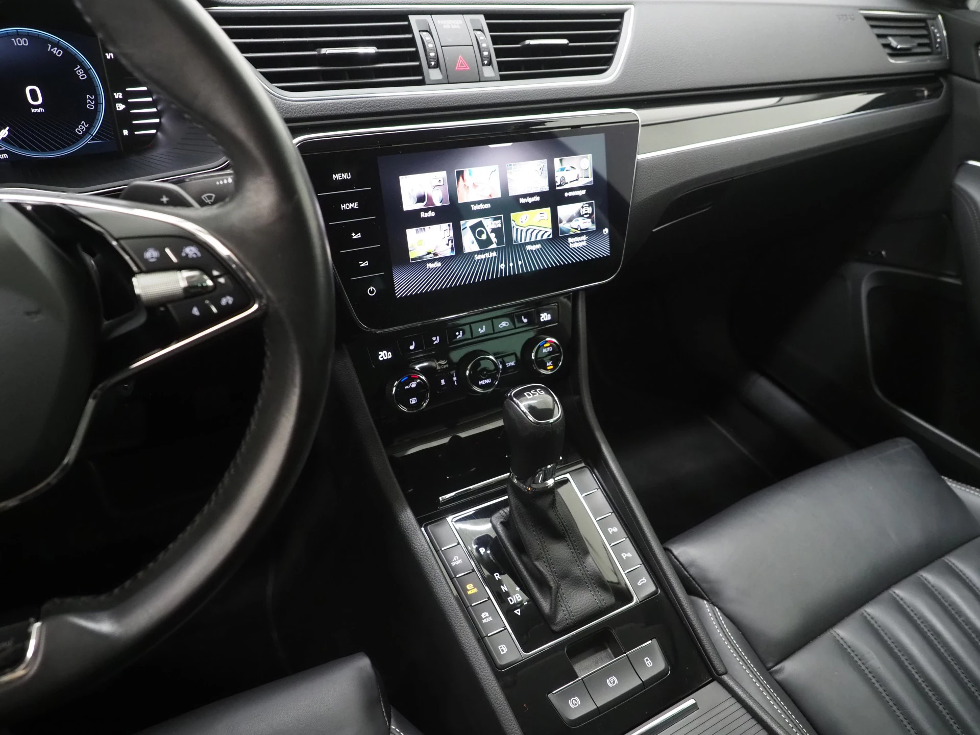 Hoofdafbeelding Škoda Superb