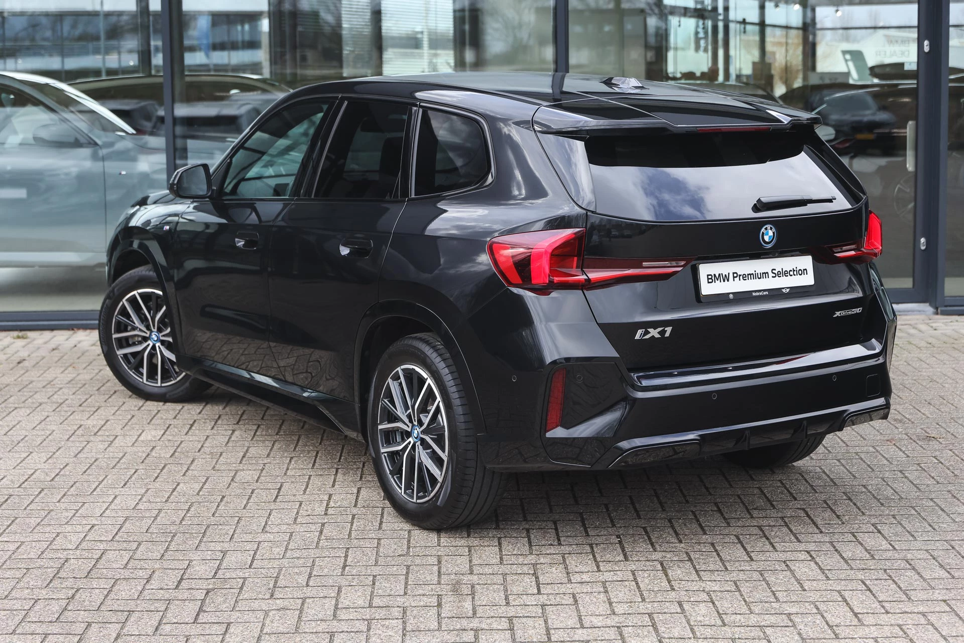 Hoofdafbeelding BMW iX1