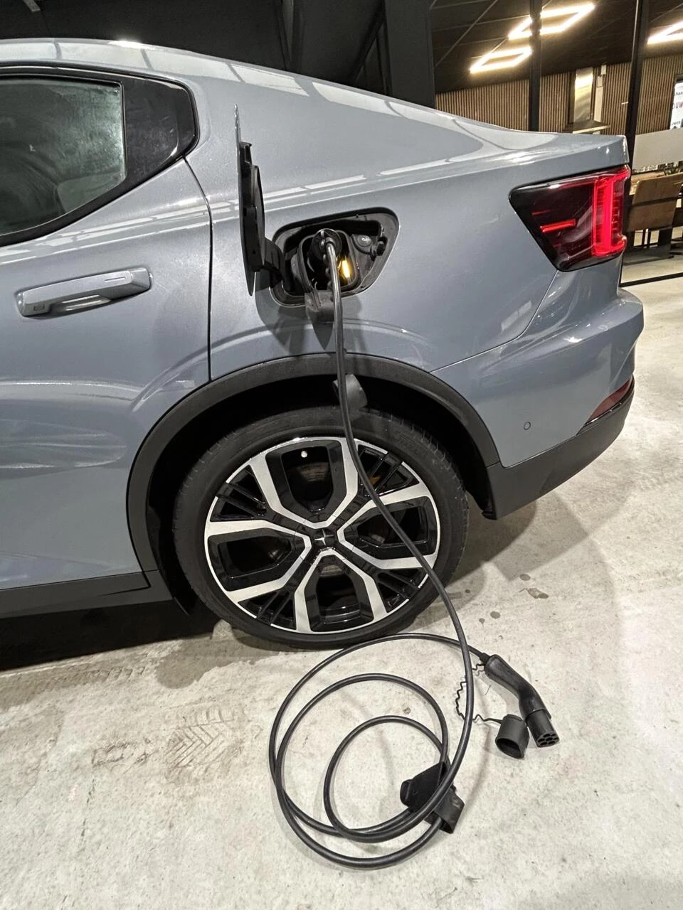 Hoofdafbeelding Polestar 2