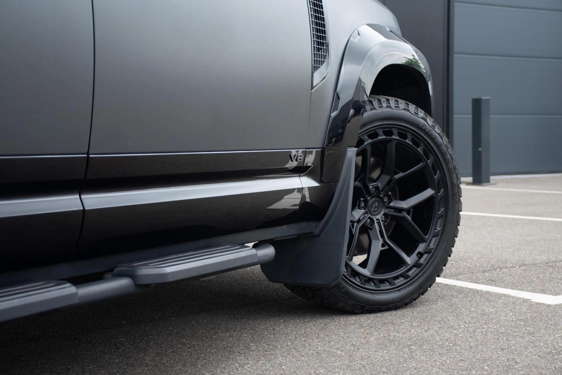 Hoofdafbeelding Land Rover Defender
