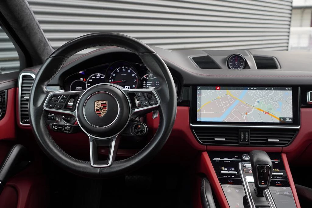 Hoofdafbeelding Porsche Cayenne