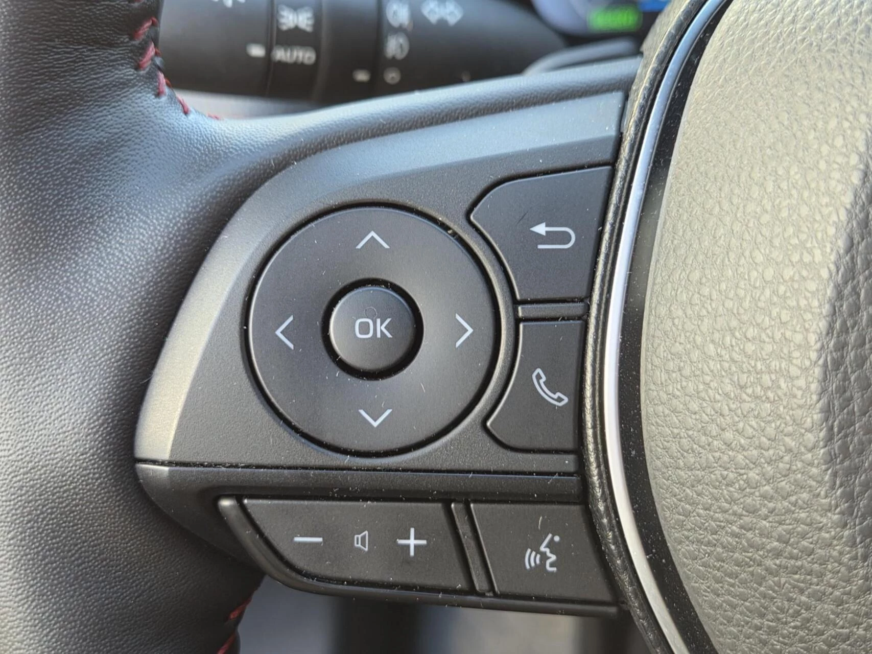 Hoofdafbeelding Suzuki Across