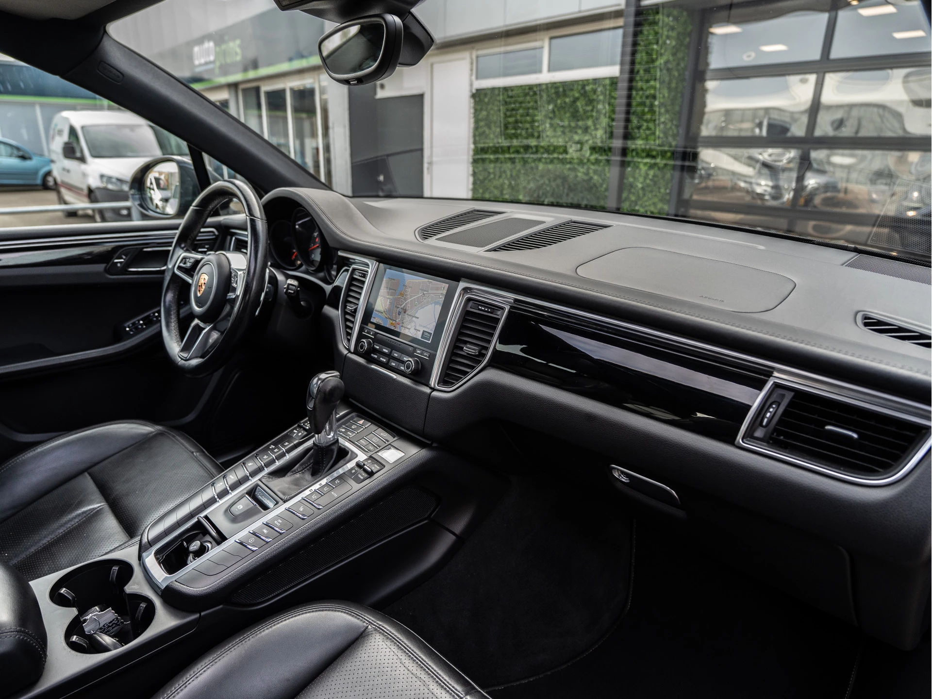 Hoofdafbeelding Porsche Macan