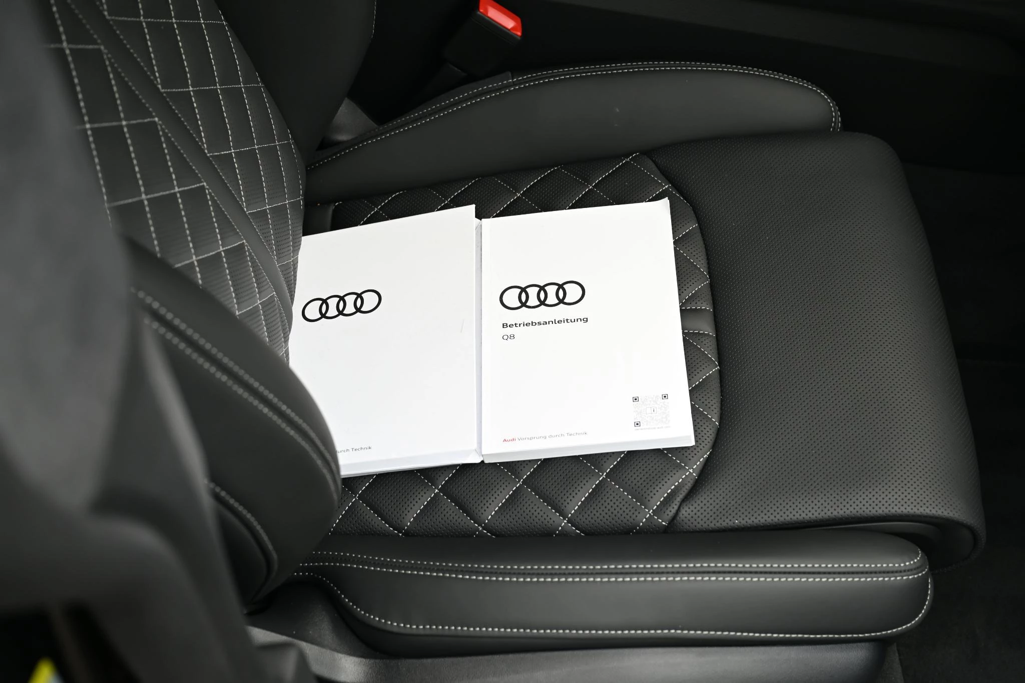 Hoofdafbeelding Audi Q8