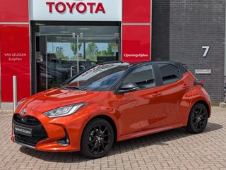 Toyota Yaris 1.5 Hybrid Executive PDC HUD SPORTSTOELEN STOELVERWARMING BI-TONE