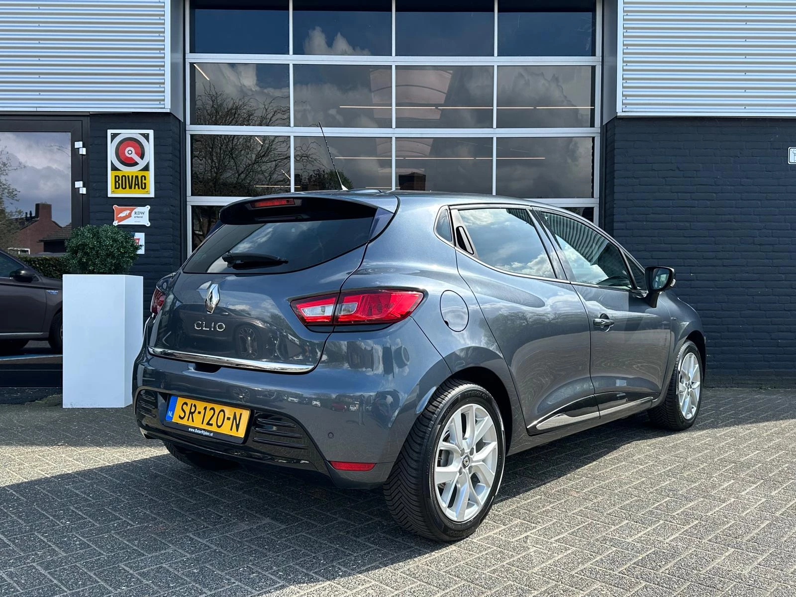 Hoofdafbeelding Renault Clio