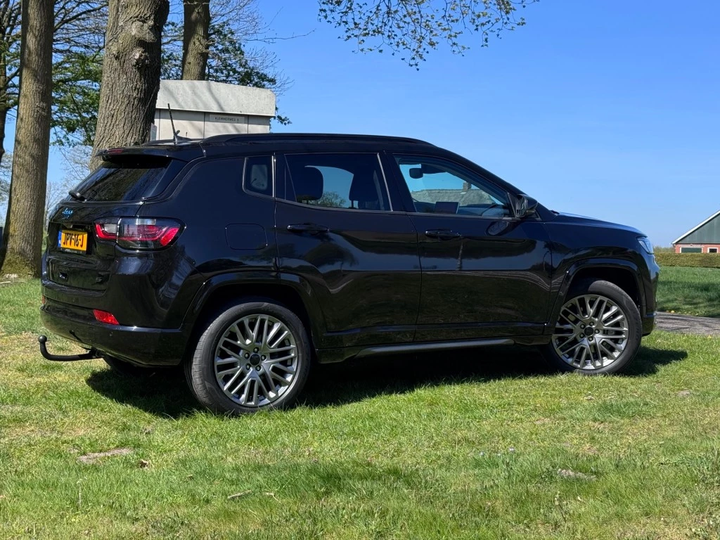 Hoofdafbeelding Jeep Compass