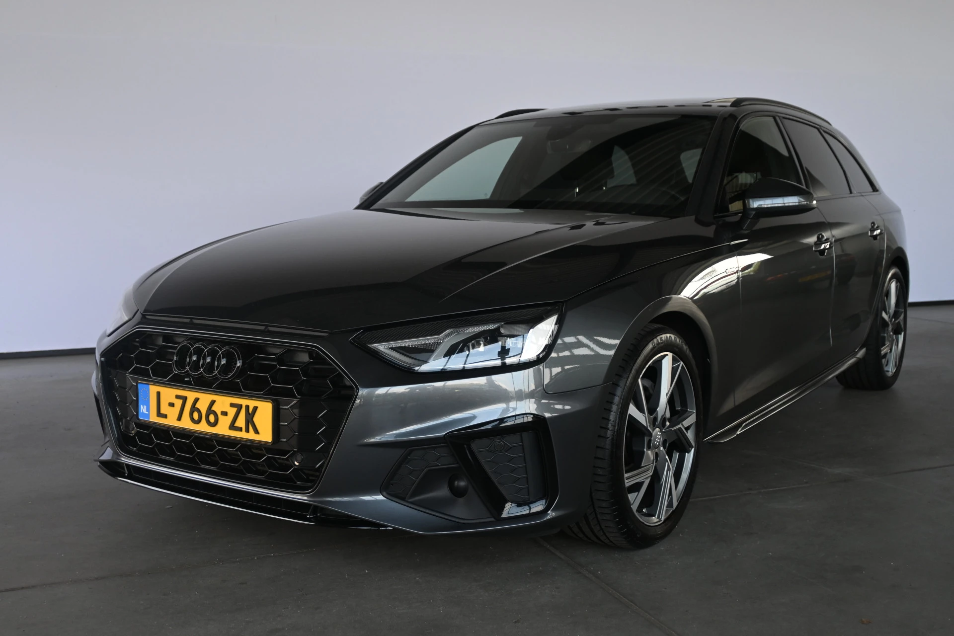 Hoofdafbeelding Audi A4