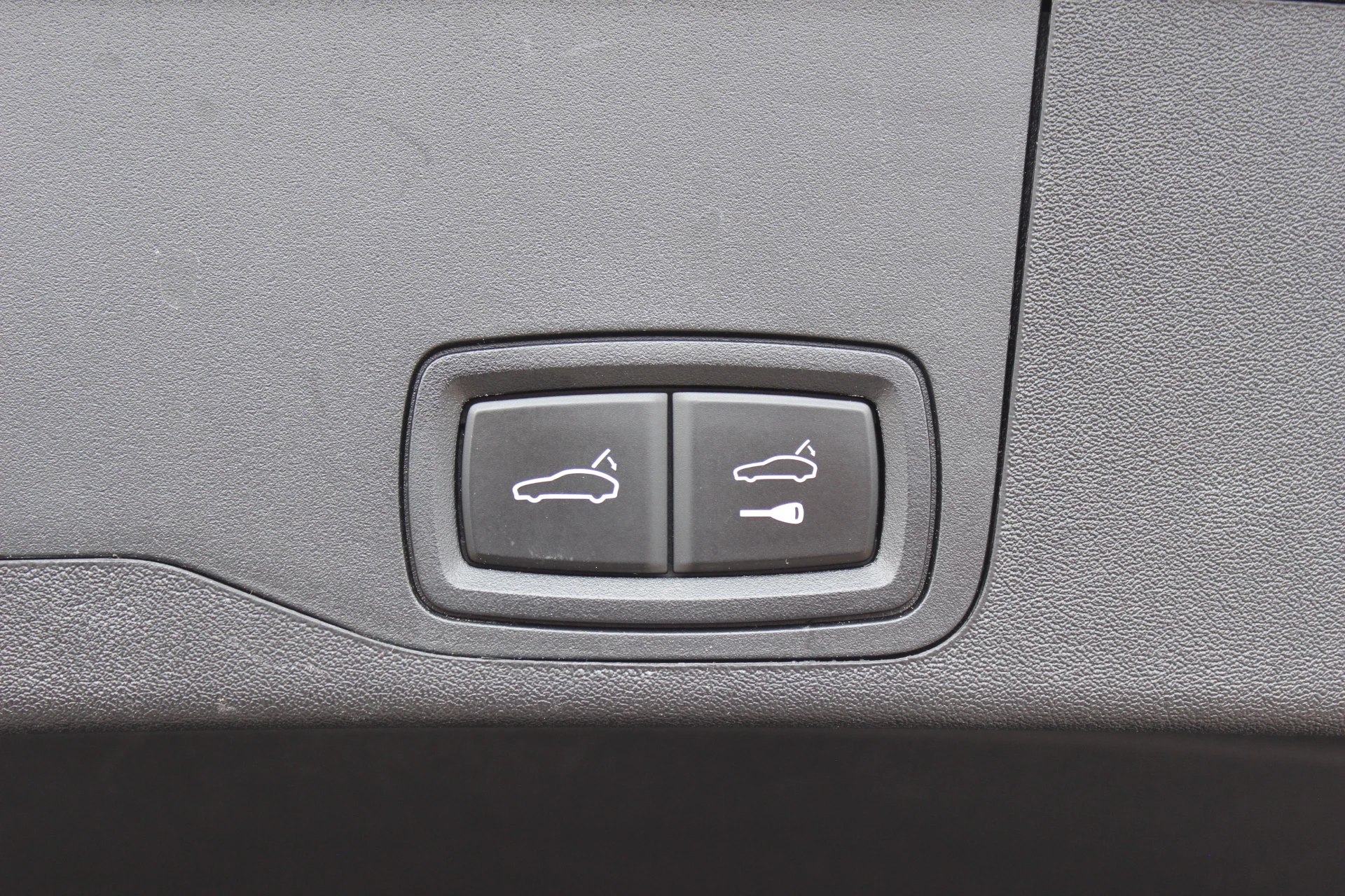 Hoofdafbeelding Porsche Taycan