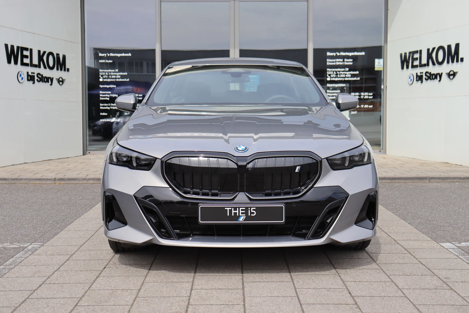 Hoofdafbeelding BMW i5