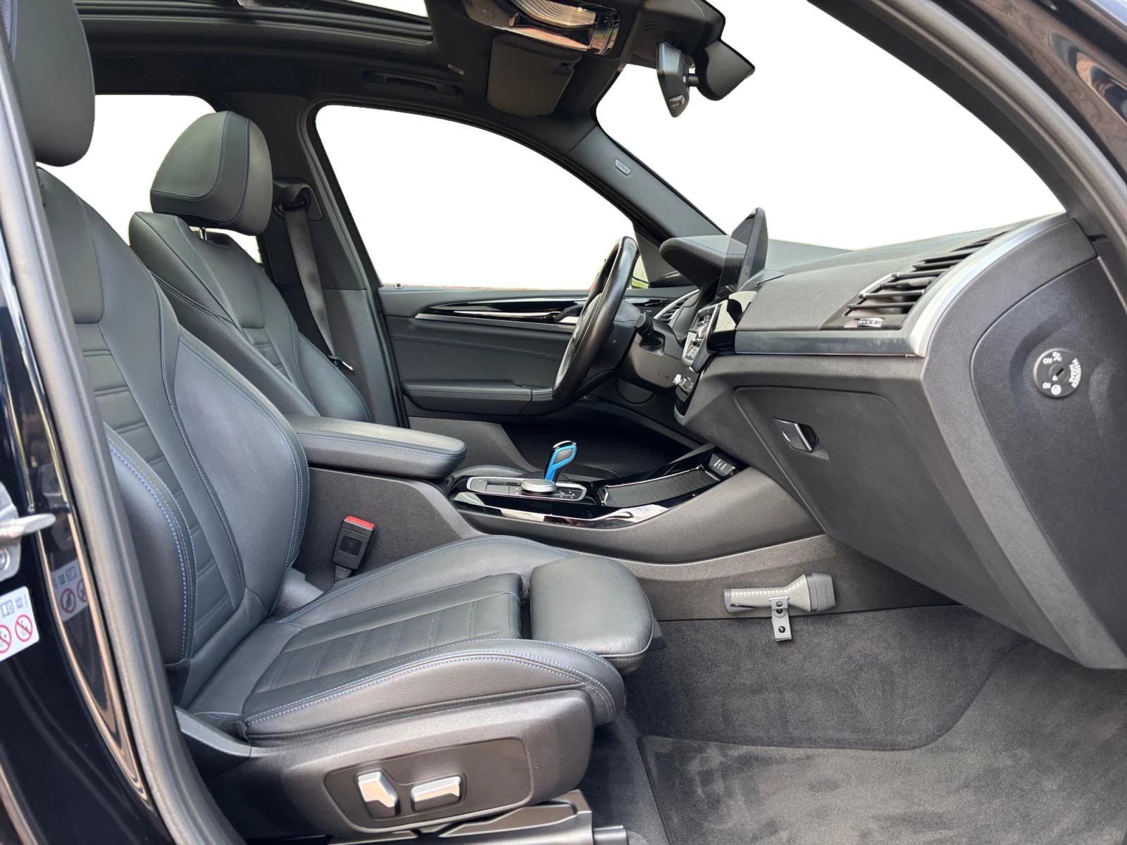 Hoofdafbeelding BMW iX3