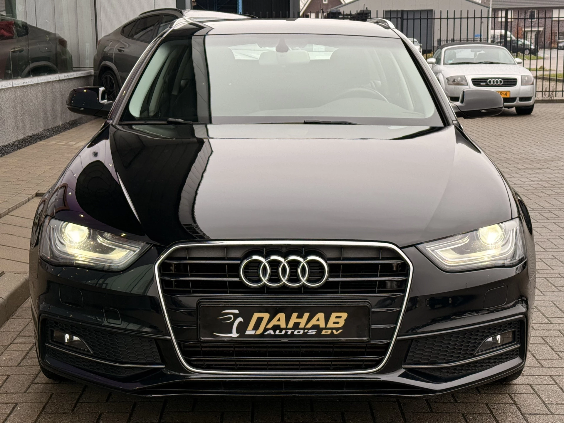 Hoofdafbeelding Audi A4
