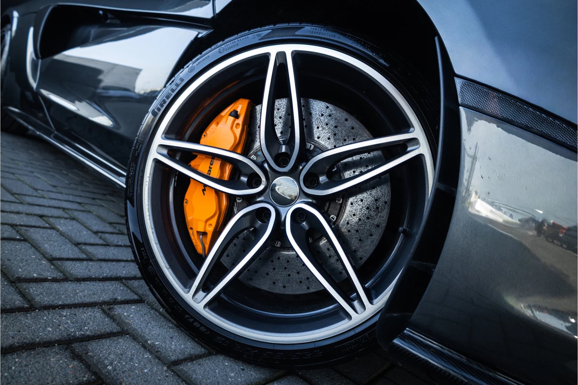 Hoofdafbeelding McLaren 570S