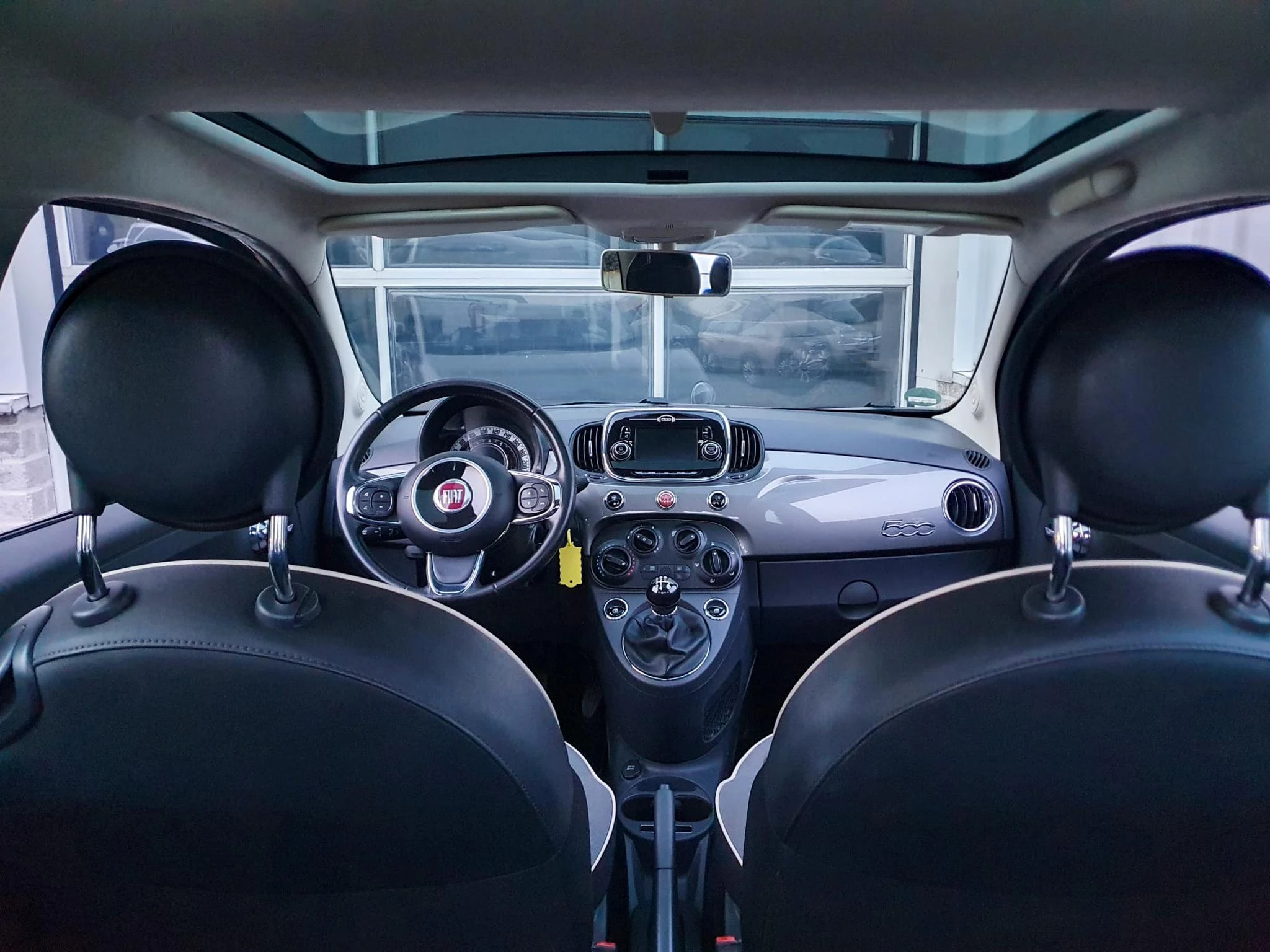 Hoofdafbeelding Fiat 500