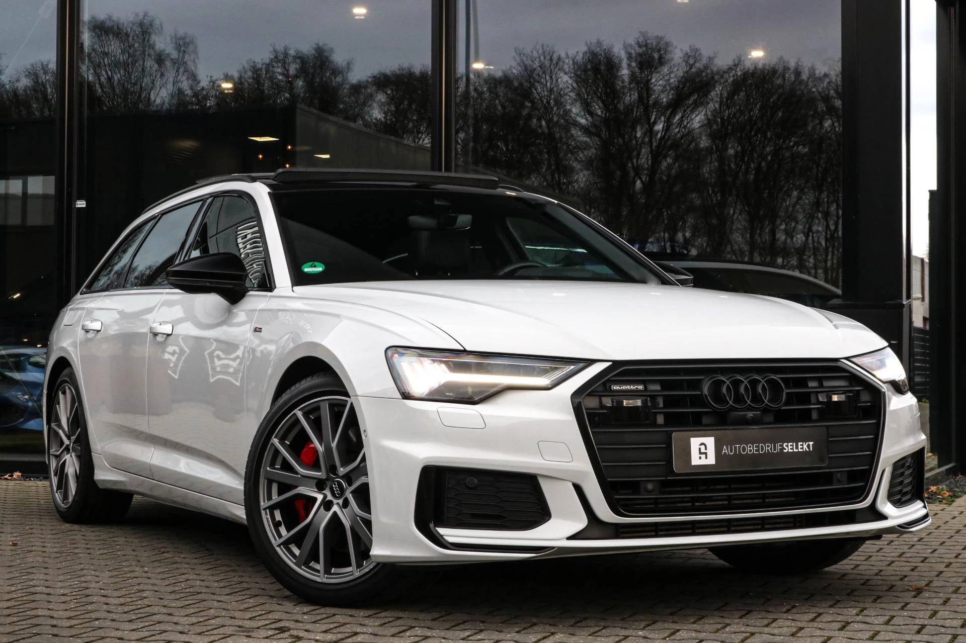 Hoofdafbeelding Audi A6