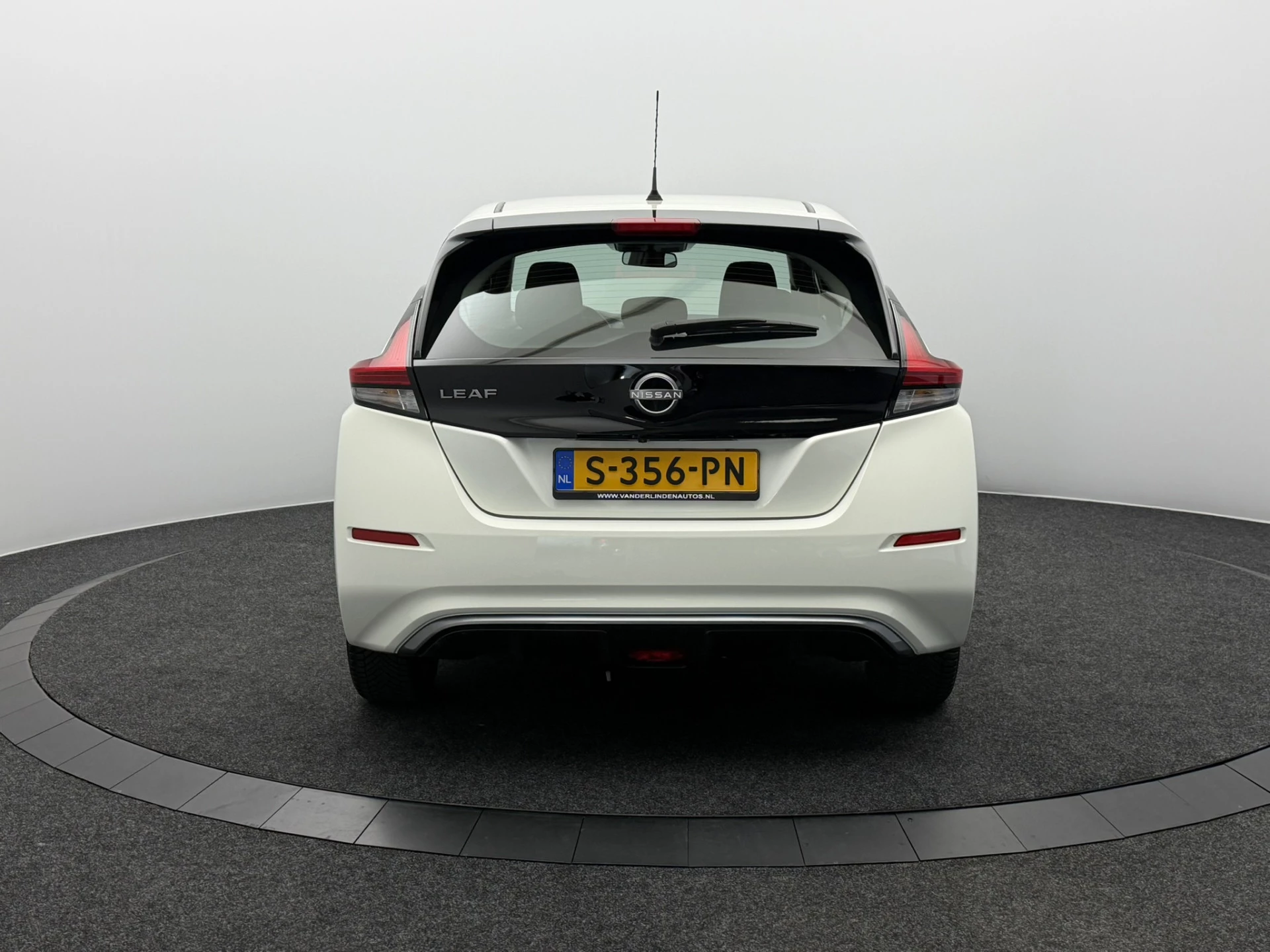 Hoofdafbeelding Nissan Leaf