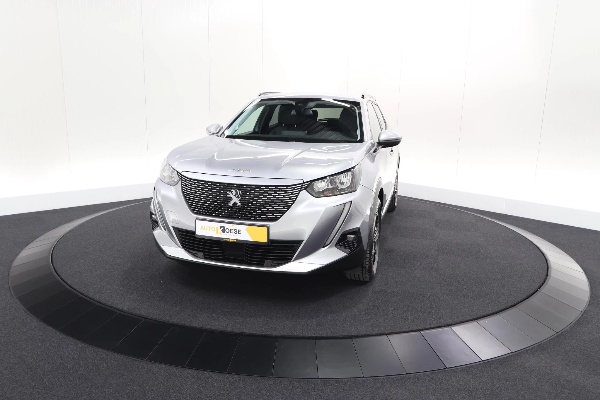 Hoofdafbeelding Peugeot e-2008