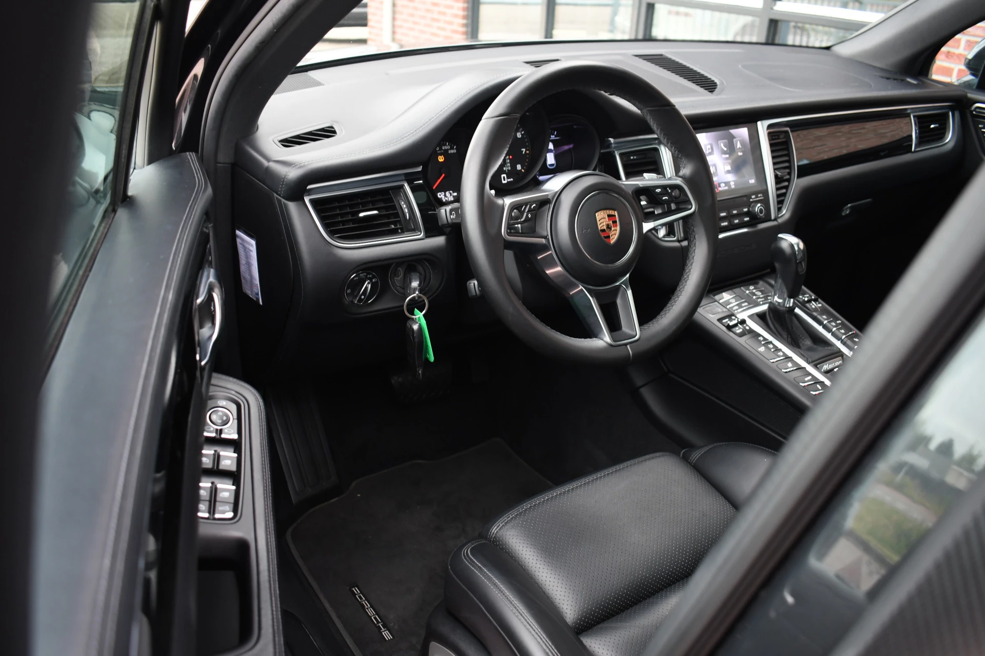 Hoofdafbeelding Porsche Macan