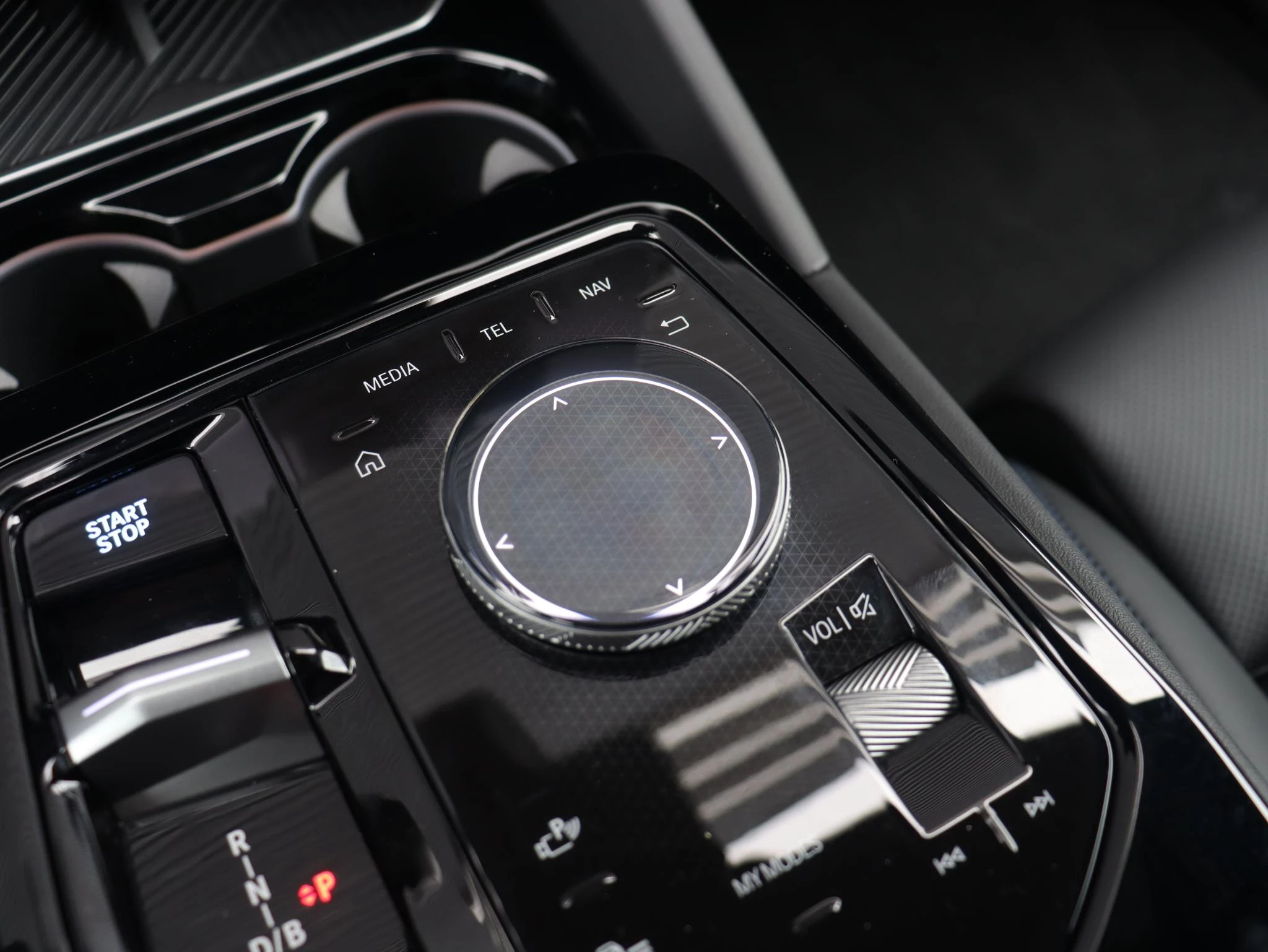 Hoofdafbeelding BMW i5