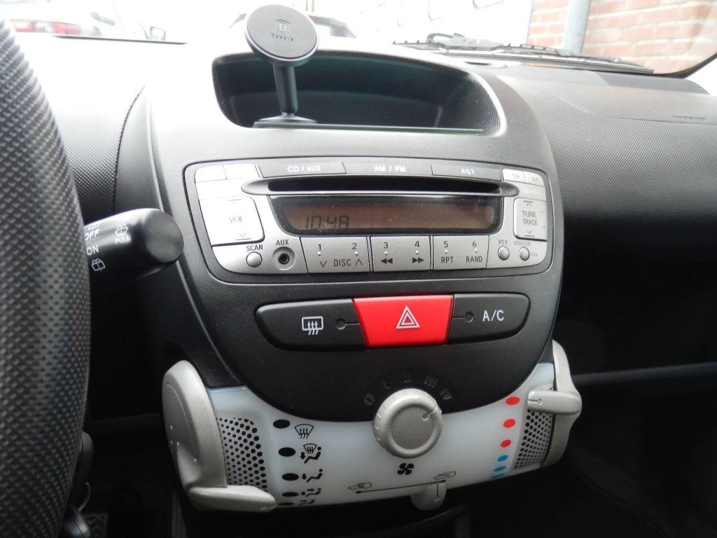 Hoofdafbeelding Peugeot 107