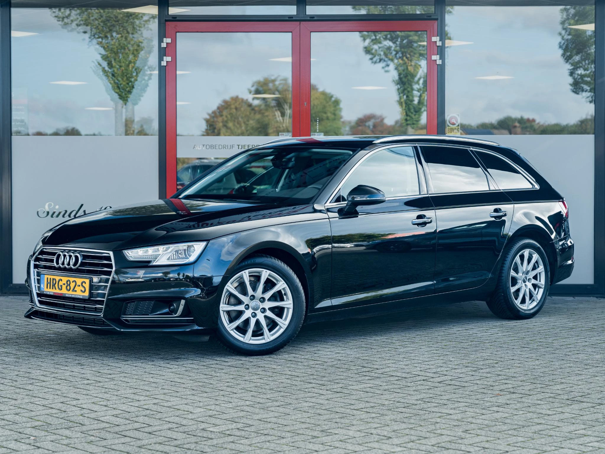 Hoofdafbeelding Audi A4