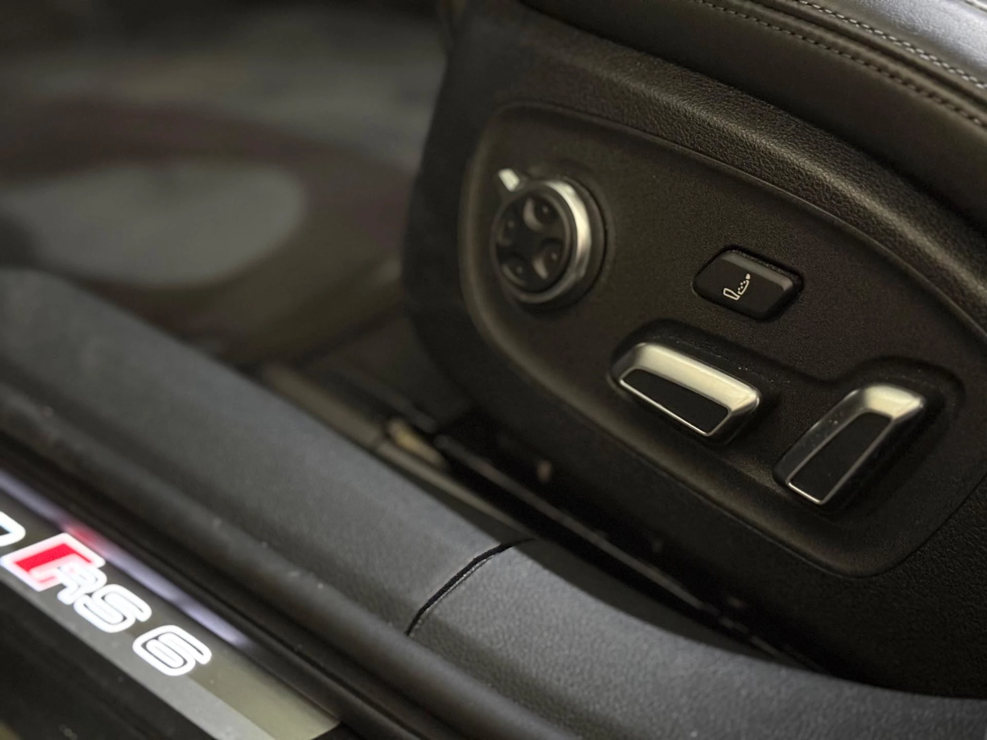 Hoofdafbeelding Audi RS6