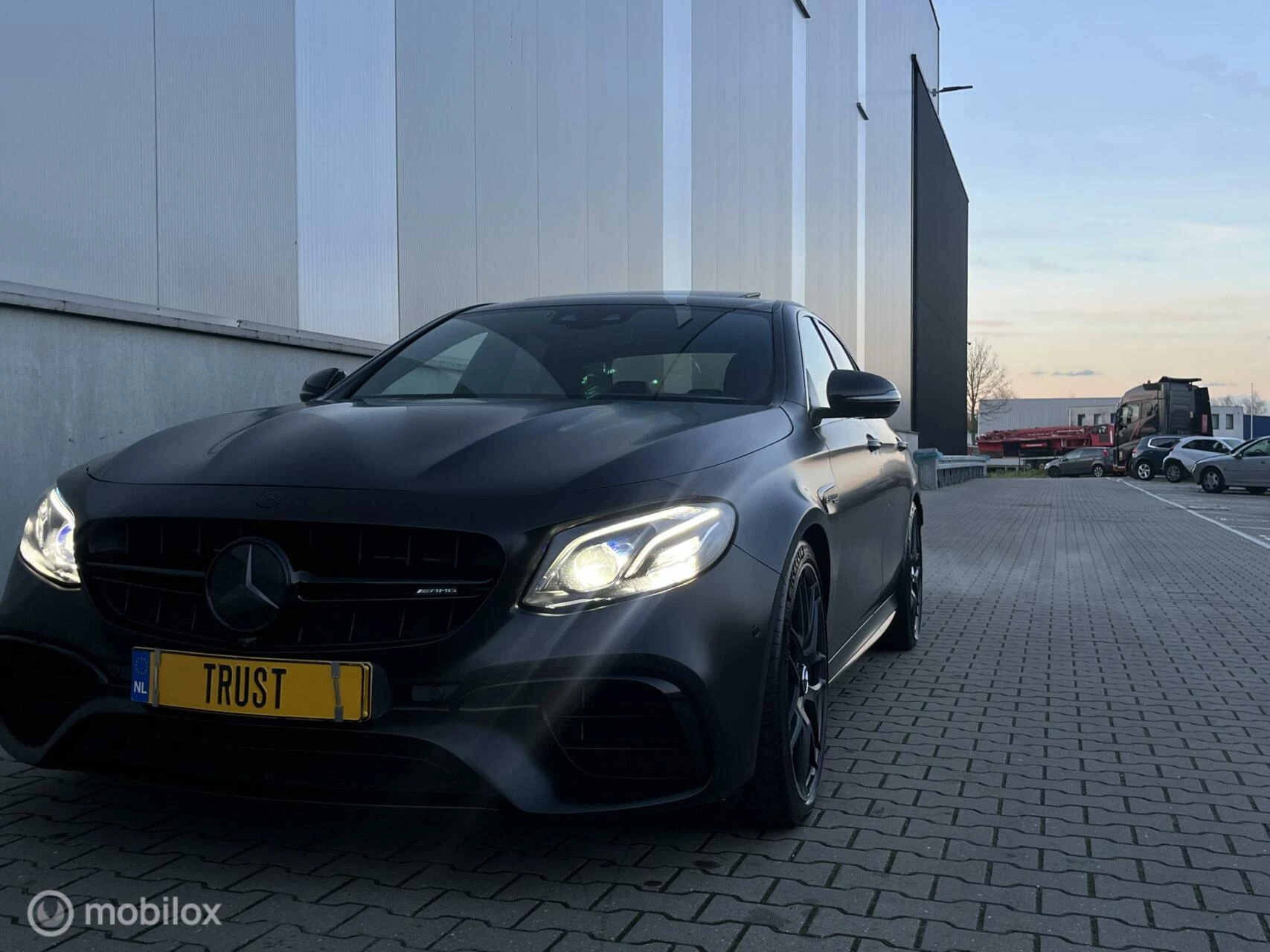 Hoofdafbeelding Mercedes-Benz E-Klasse