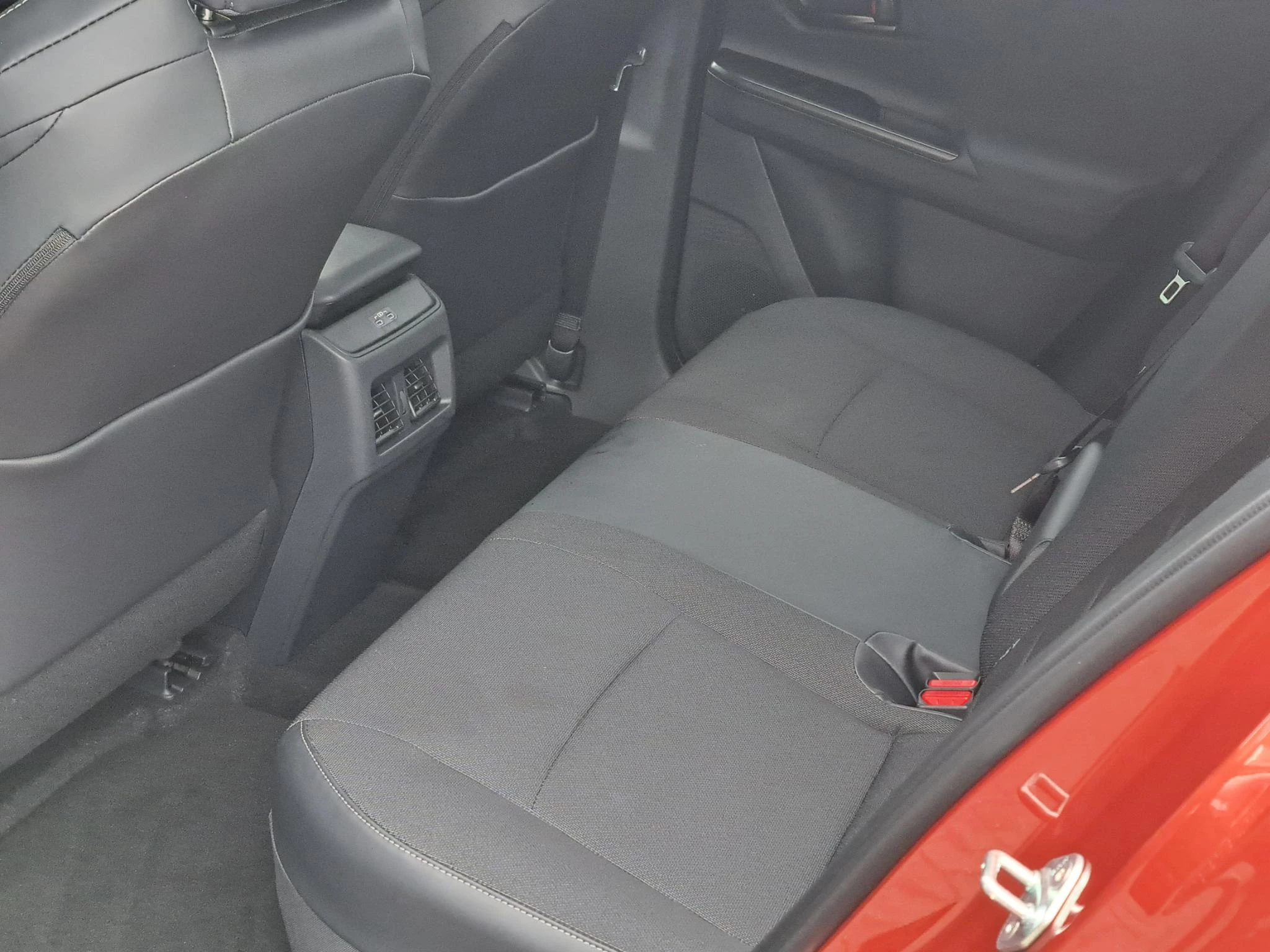 Hoofdafbeelding Toyota C-HR+