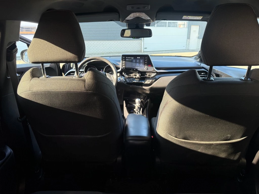 Hoofdafbeelding Toyota C-HR