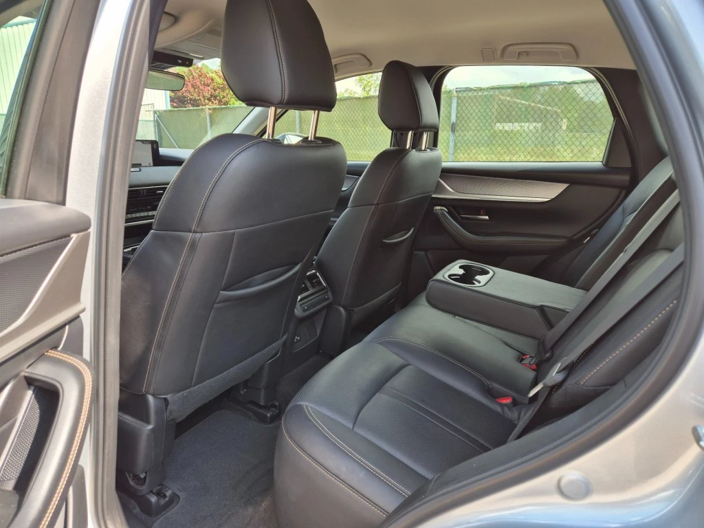 Hoofdafbeelding Mazda CX-60