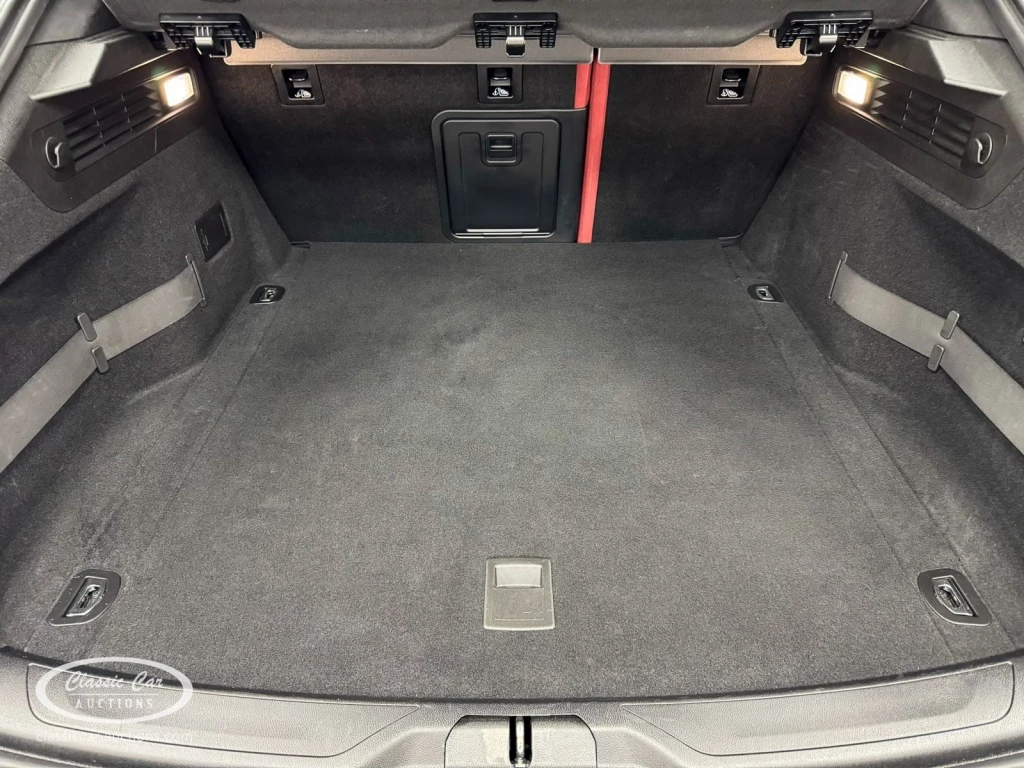 Hoofdafbeelding Maserati Levante