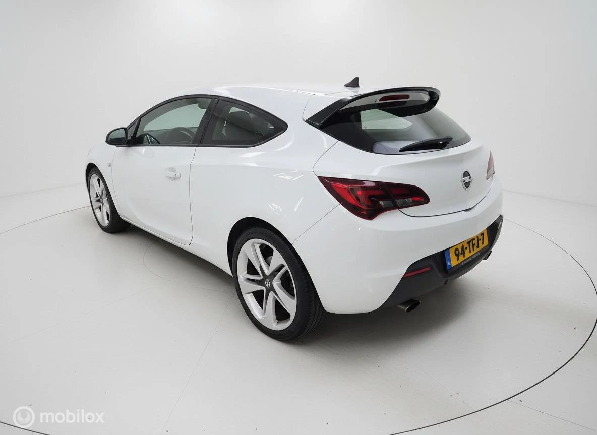 Hoofdafbeelding Opel Astra