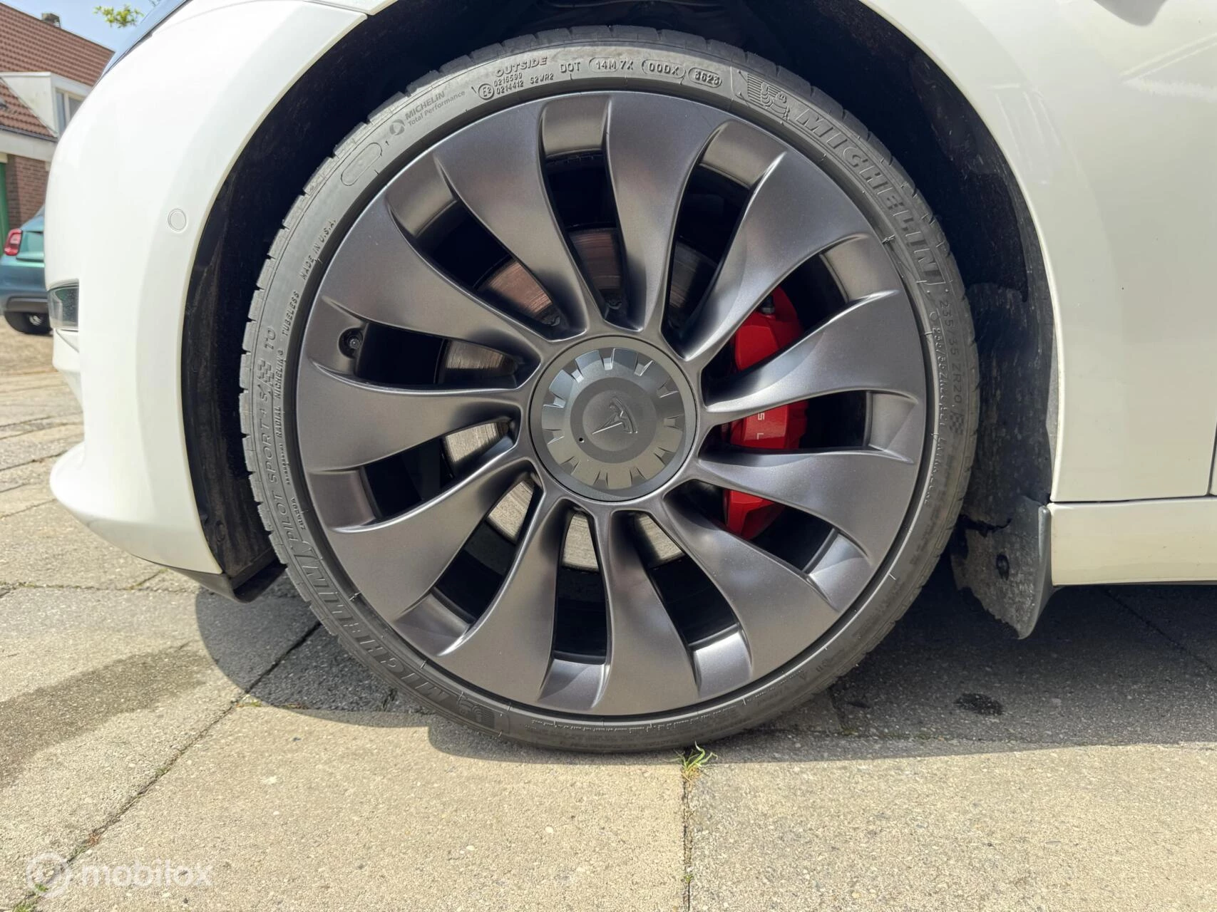 Hoofdafbeelding Tesla Model 3