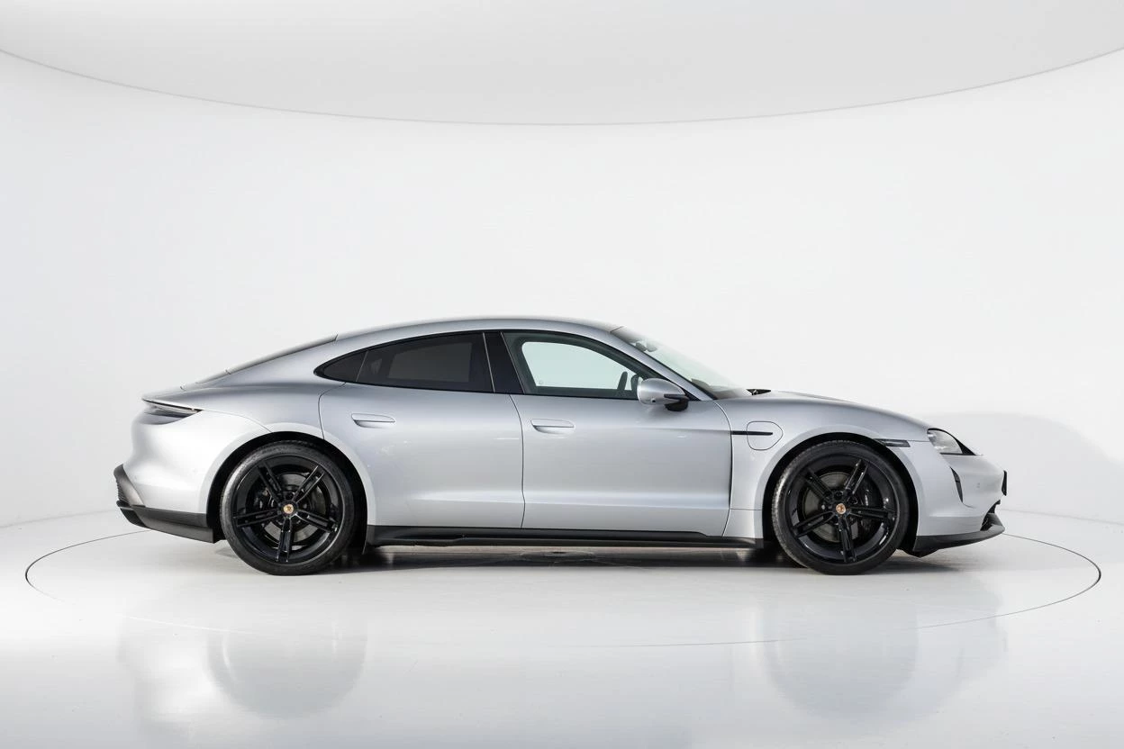 Hoofdafbeelding Porsche Taycan