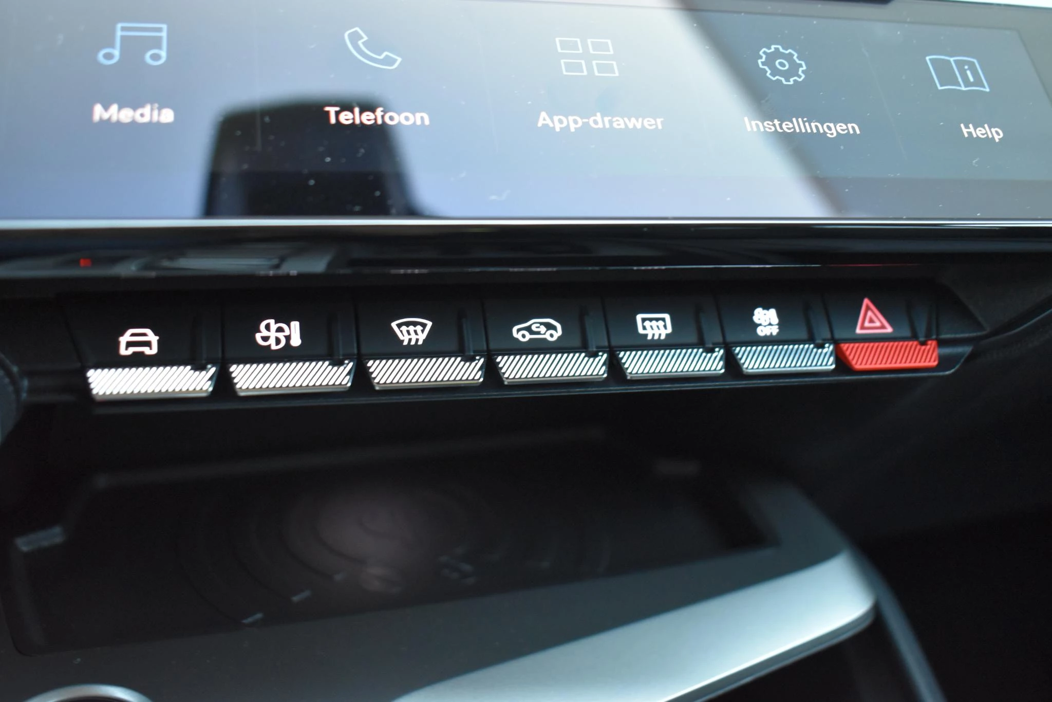 Hoofdafbeelding Peugeot 408