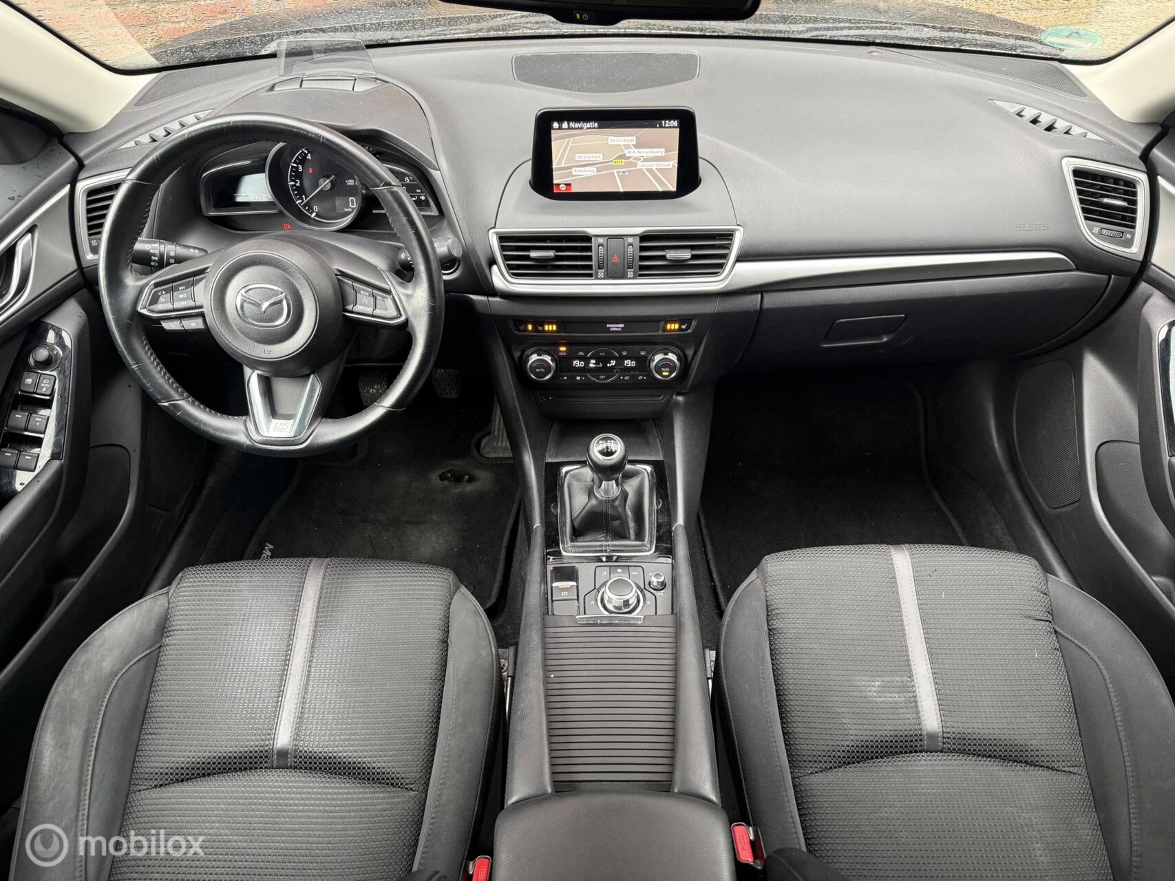 Hoofdafbeelding Mazda 3