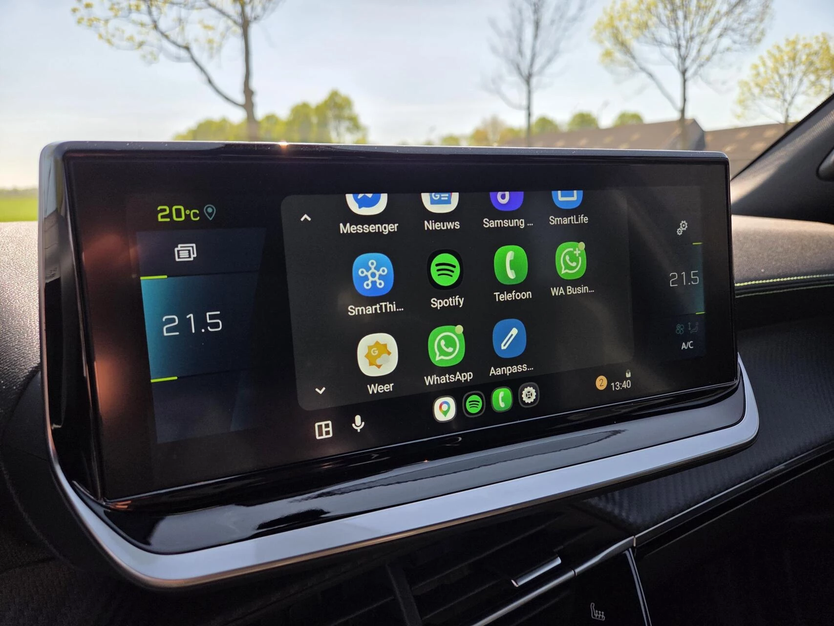 Hoofdafbeelding Peugeot e-2008