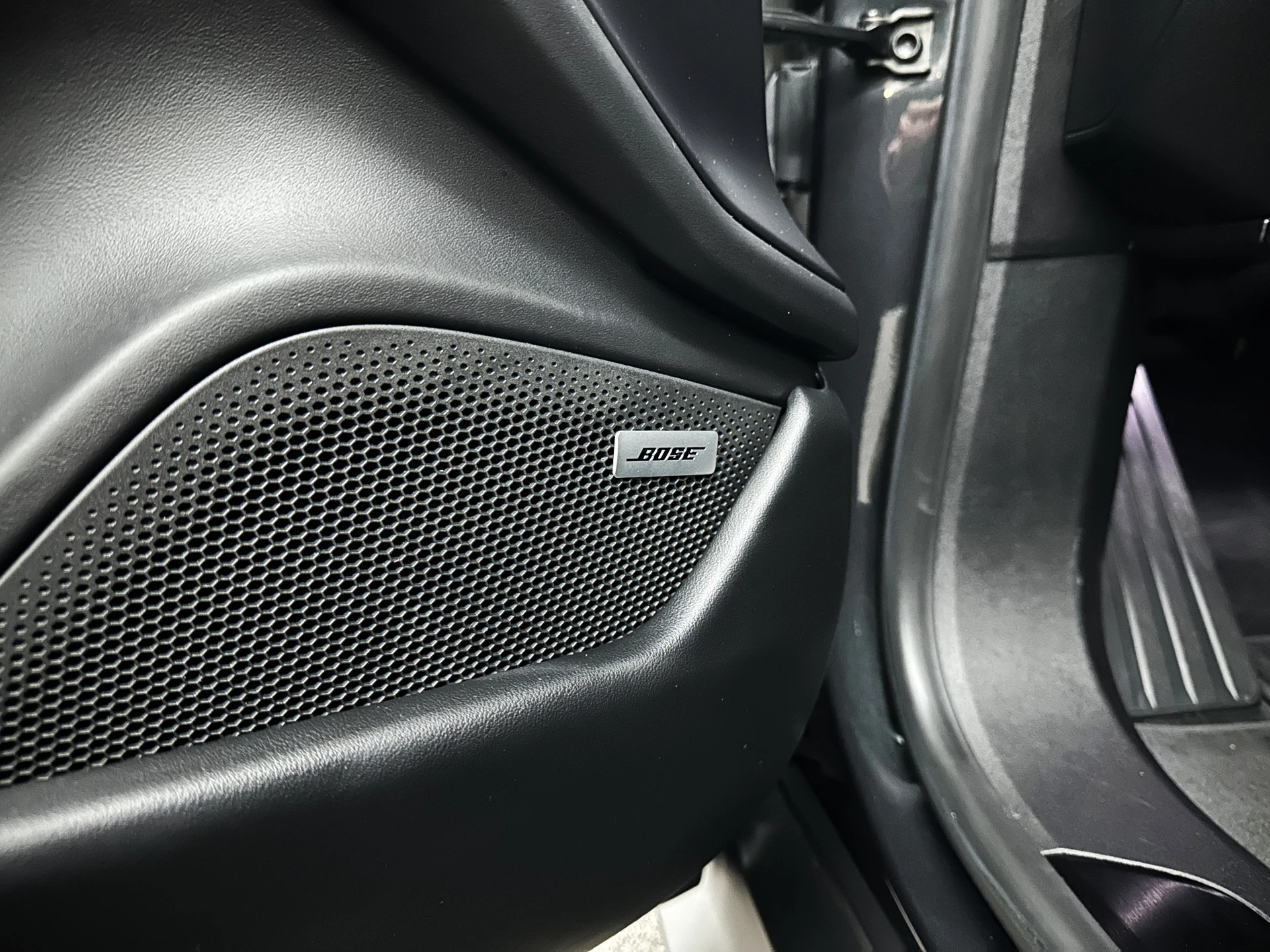 Hoofdafbeelding Porsche Taycan